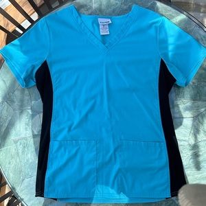 Women’s Size Medium Scrubstar Scrub Top
